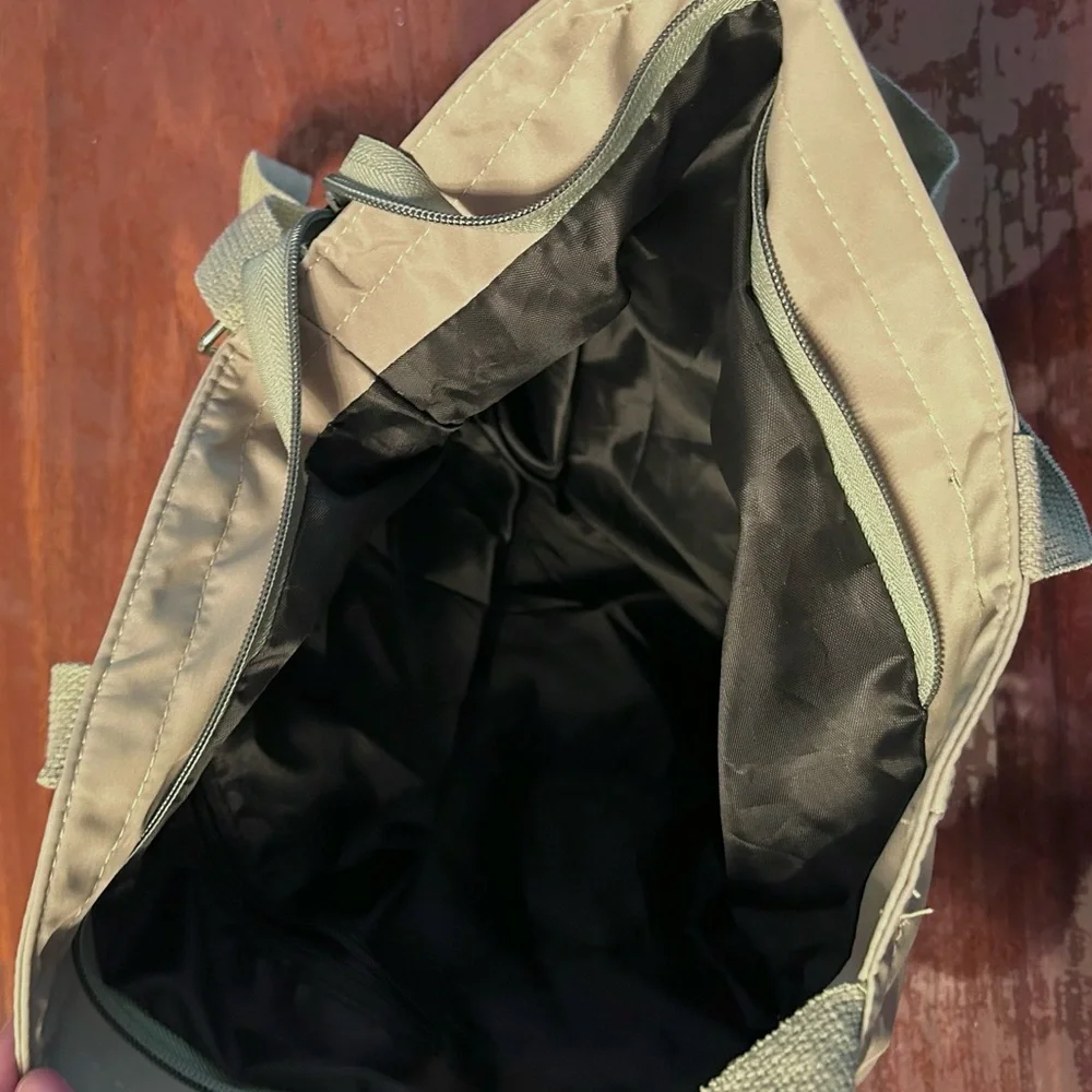 LAST CALL 🤍 sage green messenger / crossbody x shoulder / tote convertible bag